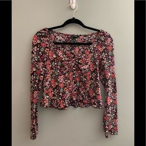Long sleeve floral crop top